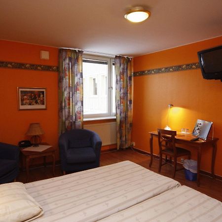 Hotel Aveny Bed & Breakfast Gavle Ngoại thất bức ảnh