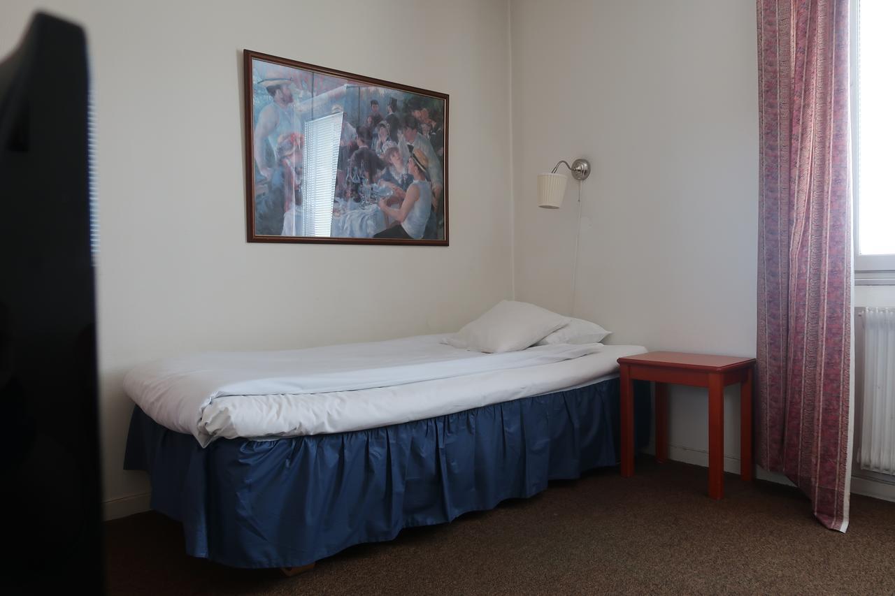 Hotel Aveny Bed & Breakfast Gavle Ngoại thất bức ảnh