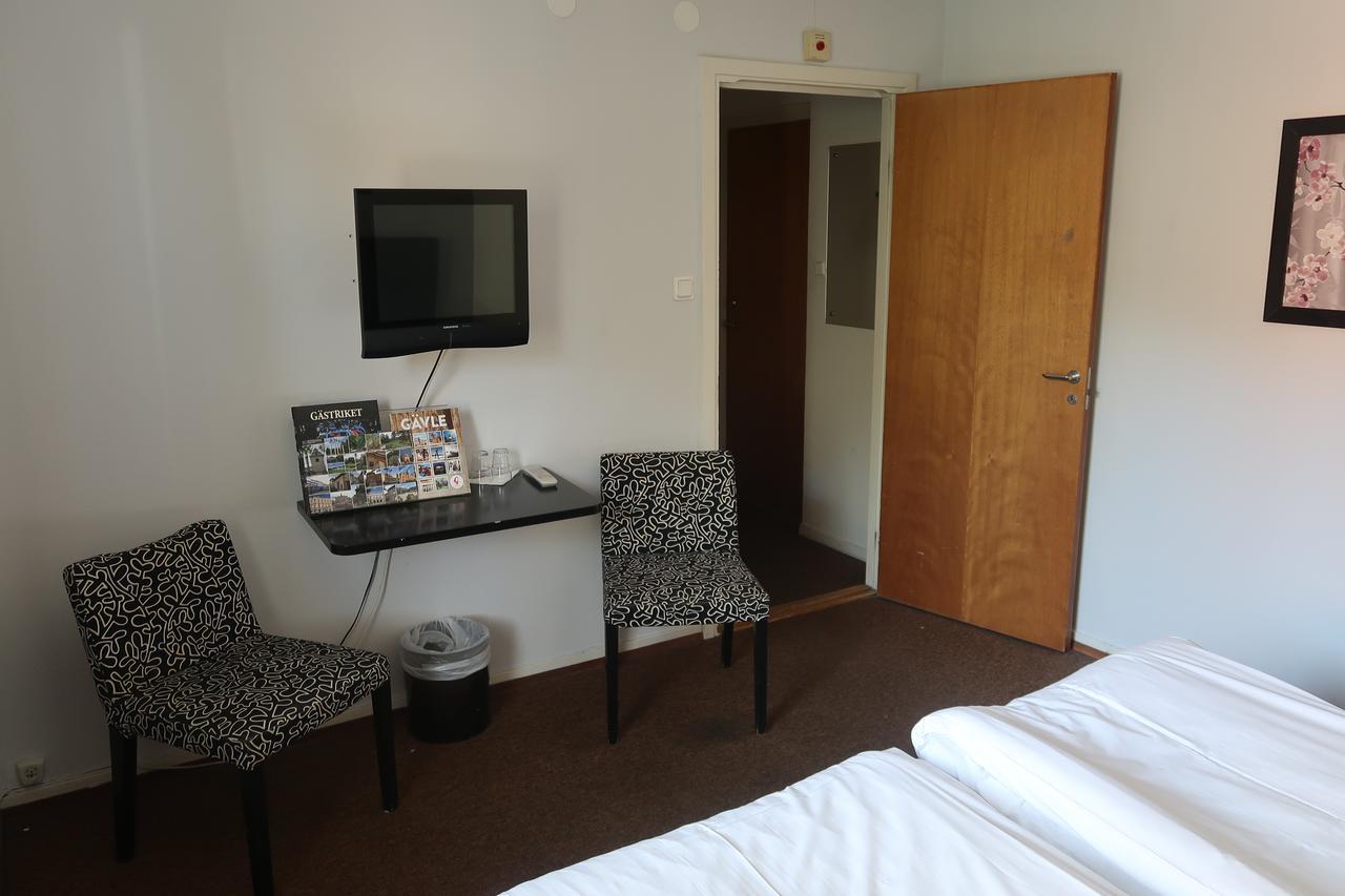 Hotel Aveny Bed & Breakfast Gavle Ngoại thất bức ảnh